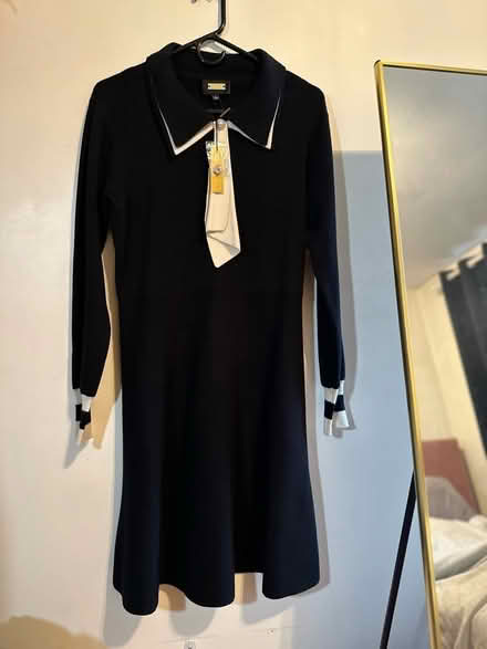 Photo of free Dress (11377) #2