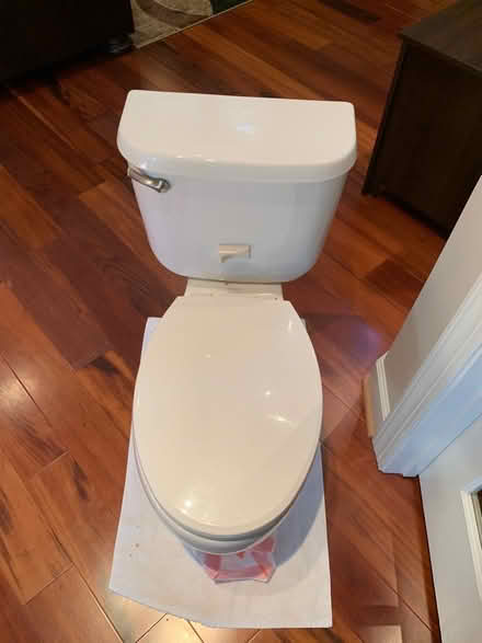 Photo of free Pending pick up - Toilet – elongat (Sandy Springs) #2
