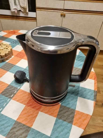 Photo of free Kettle (CT2) #1