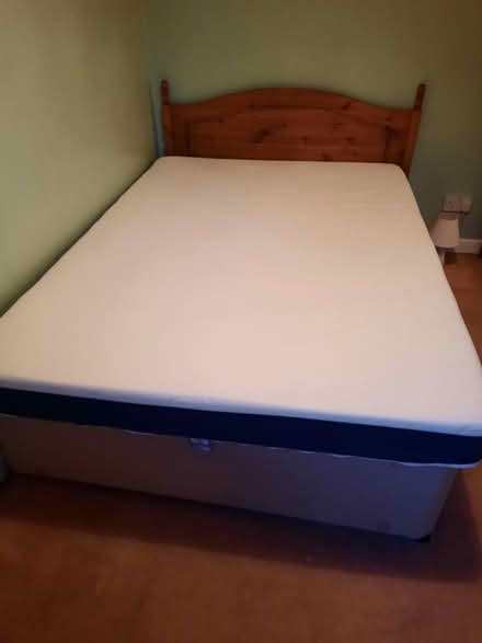 Photo of free Double bed 🛌 (Westbury BA13) #2