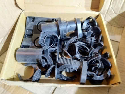 Photo of free pack of 2 IKEA METOD Legs 8cm, Adjustable, Kitchen Cabinets (Putney SW15) #2