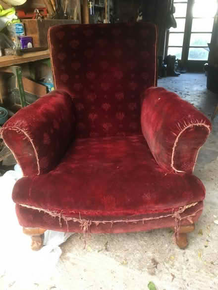 Photo of free Arm chair (Pembridge HR6) #1