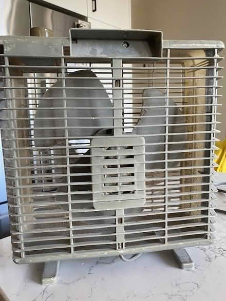 Photo of free Electric fan (Brightwood Park/Petworth DC) #2