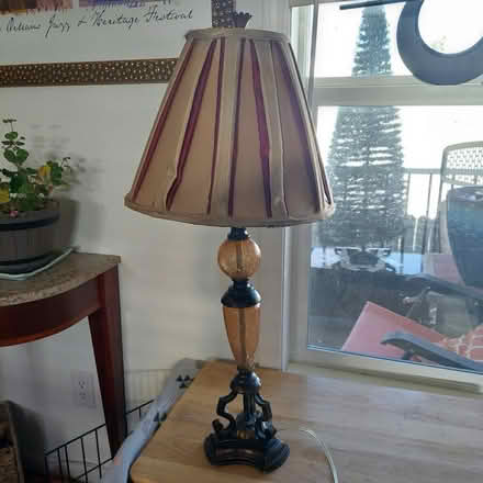 Photo of free Lamp (South East, near Kirkland.) #1