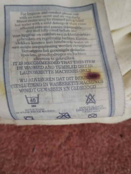Photo of free King size duvet - needs cleaning (Bricket Wood AL2) #1