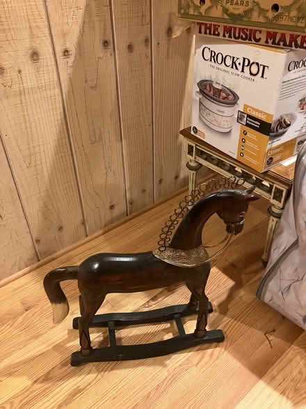 Photo of free Decorative little horse (Northbrook 60062) #1