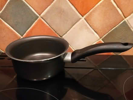 Photo of free Small saucepan (Castle MK40) #1