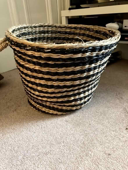 Photo of free basket (Sciennes EH9) #1