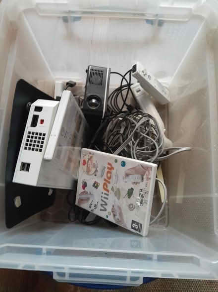Photo of free Nintendo Wii (Malin Bridge S6) #1
