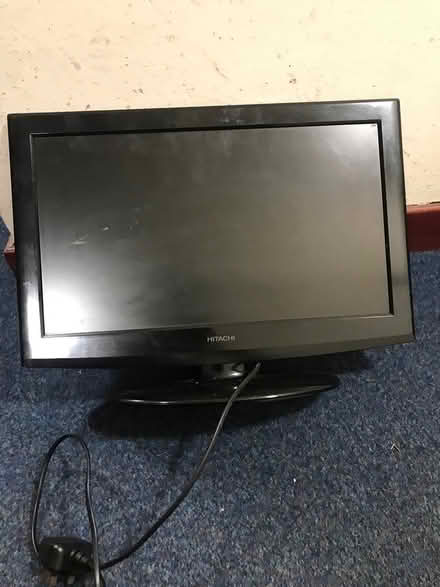 Photo of free small HItachi TV (Foxbar,PA2) #2