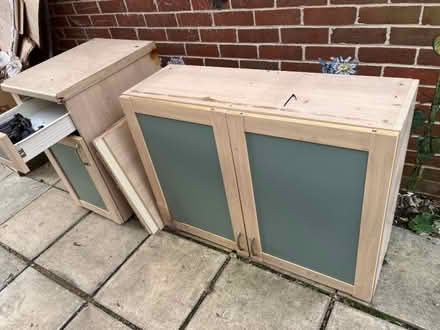 Photo of free Two kitchen units (Drayton OX14) #2