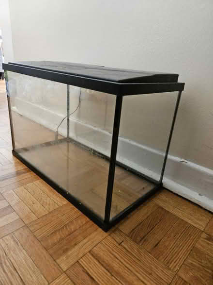 Photo of free 10 gallon aquarium (Kerr and Speers) #2