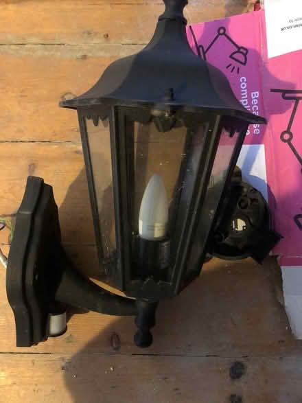 Photo of free B&Q Outdoor Victorian style wall mounted lantern w. PIR (Watford Heath WD19) #2