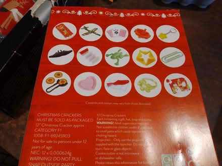 Photo of free Christmas crackers (Salt, ST18) #2