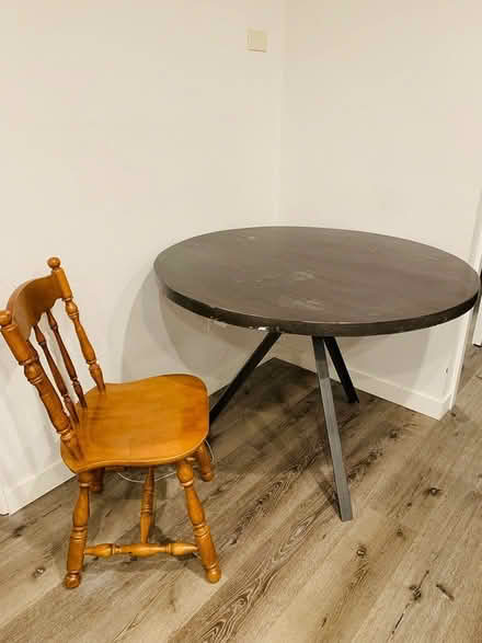 Photo of free Red leather couch, table, chairs (Mount Pleasant) #2