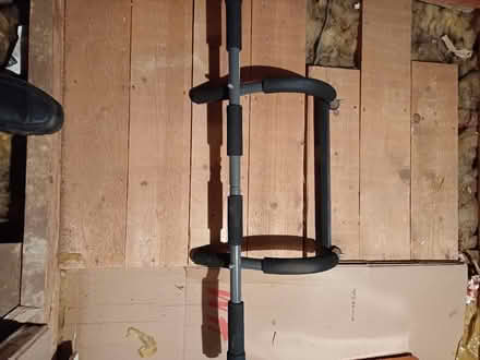 Photo of free Pull up bar (Hanwell W7) #1