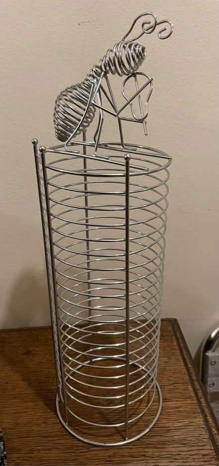 Photo of free Bits and bobs (West Watford WD18) #1