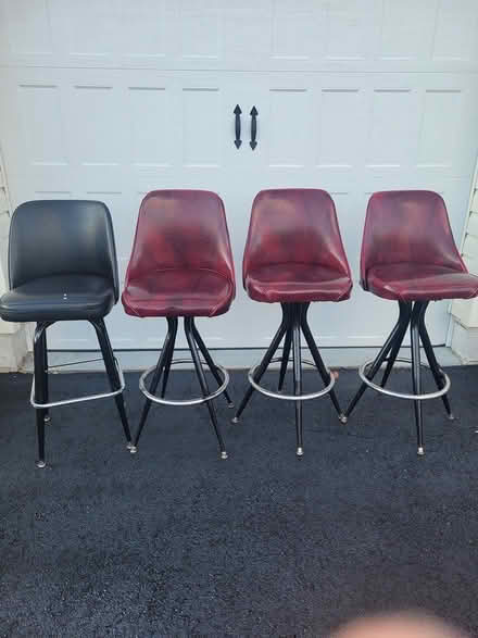 Photo of free 4 Bar Stools (Abingdon) #1