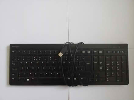 Photo of free computer USB keyboard (IP3) #1