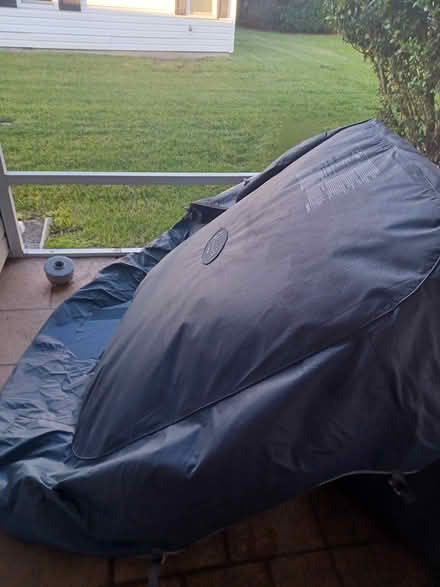 Photo of free Inflatable hot tub (Village of Winifred) #3