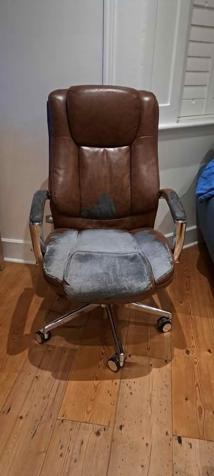 Photo of free Comfy office chair (Seven Dials BN1) #2