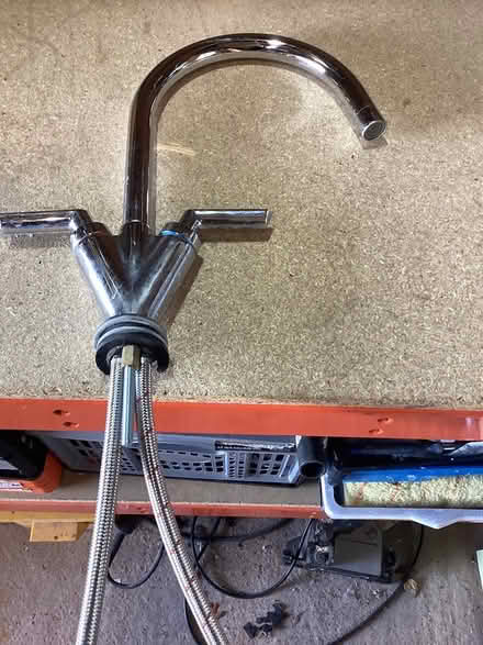 Photo of free Kitchen mixer tap (Mountsorrel LE12) #1