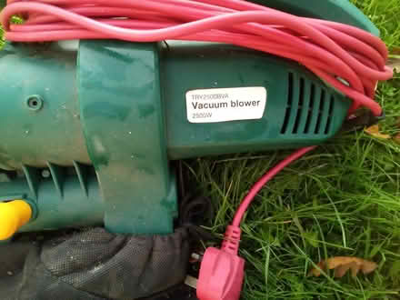 Photo of free Garden Vacuum Blower (Havant PO9) #2