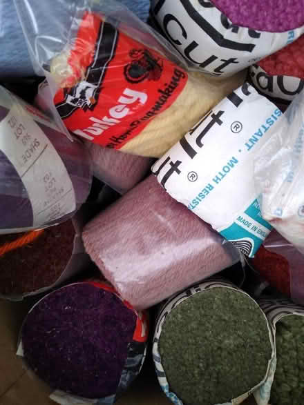 Photo of free Box of rug making wool (Chapeltown Sheffield S35) #4