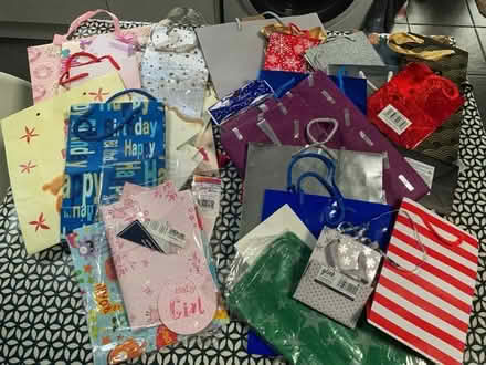 Photo of free Gift bags (Great Sankey WA5) #1