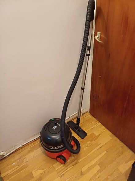 Photo of free Mr Henry Hoover (Hanwell W7) #1