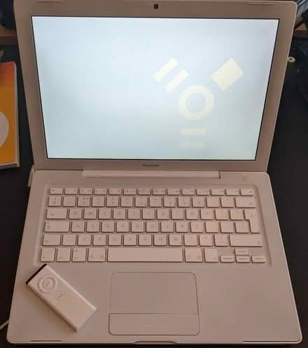 Photo of free Macbook Core Duo & accessories (From 2006, not new!) (Kingsholm GL1) #1