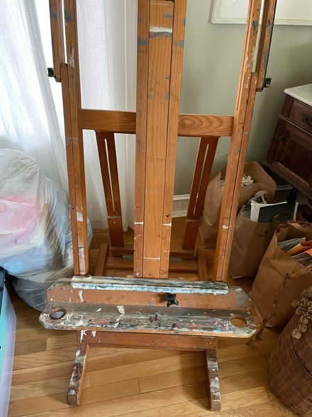 Photo of free Easel, oak (Watertown near Belmont) #2
