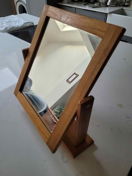 Photo of free Mirror (Tooting Broadway) #1