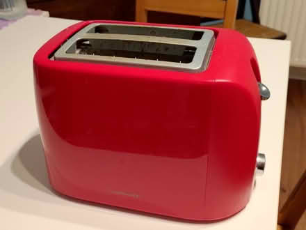 Photo of free Toaster (TW2 Twickenham) #1