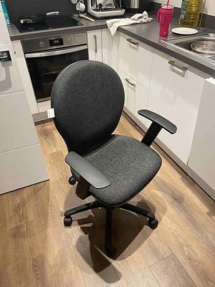 Photo of free Small desk 2 office chairs 1 back support (Wycombe centre HP11) #2