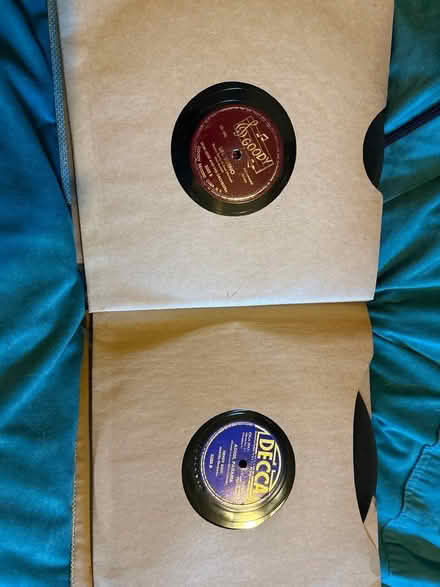 Photo of free Oldies vinyls (Crown heights) #1