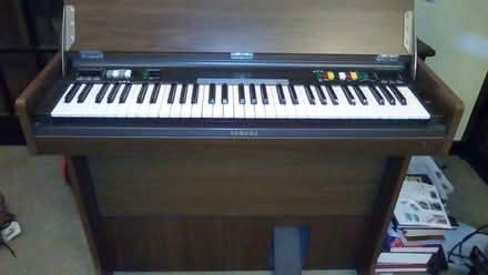 Photo of free Yamaha Electric Keyboard (Cumbernauld G68) #1