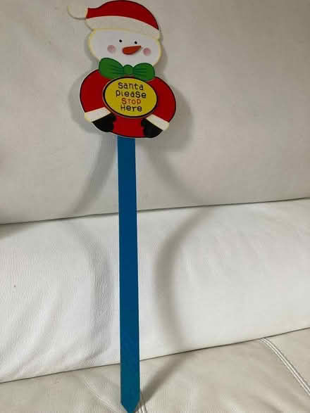 Photo of free Santa sign post (Apsley End SG5) #1