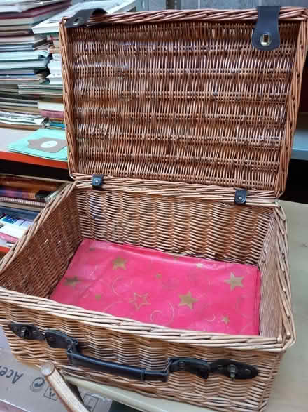 Photo of free 2 Wicker Hampers (Kenn Road BS21) #3