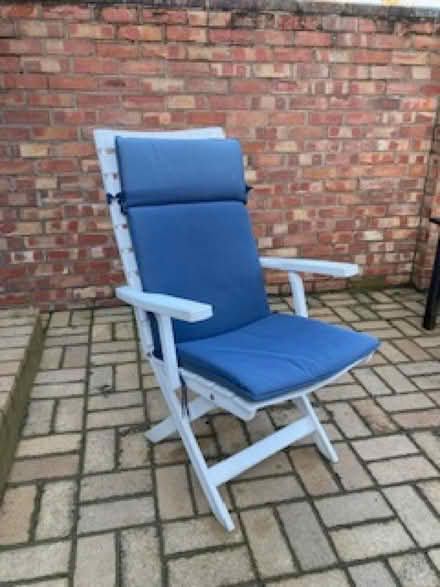 Photo of free Garden chair and cushion (Mitcham's Corner CB4) #1