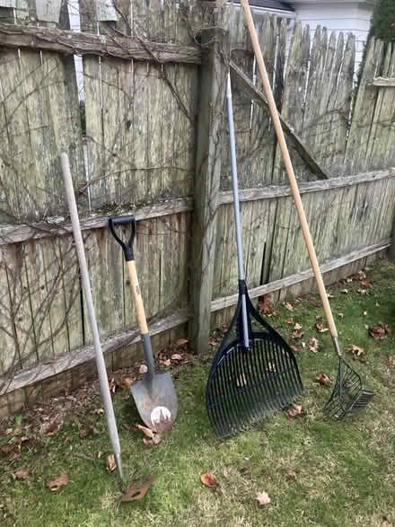 Photo of free Outdoor tools (Riverside Connecticut exit 5) #1