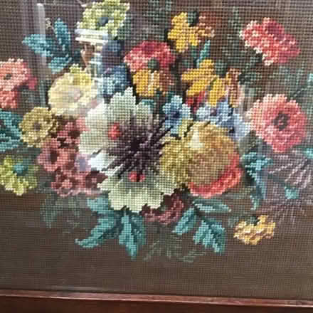 Photo of free Vintage Wood Fire Screen w Taoestry (CV22 Bilton) #2