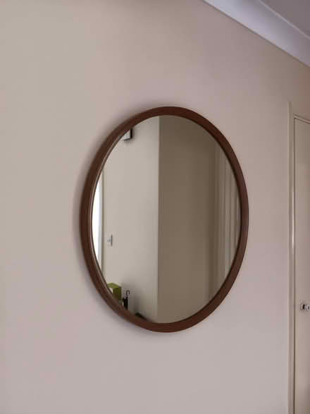Photo of free Circular mirror (Worthing BN14) #1