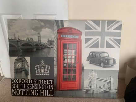 Photo of free London canvas (Waterlooville PO8) #1