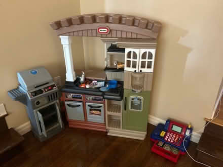 Photo of free Play kitchen and play food (Sharon) #1