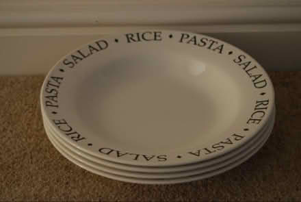 Photo of free 4 x wide brim pasta / salad / soup bowls (The Moravian Settlement DE72) #1