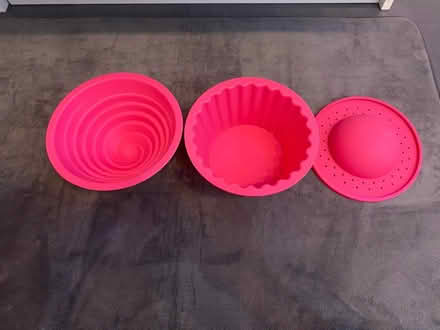 Photo of free Cake or Big Cupcake Silicone Moulds (Fratton) #2