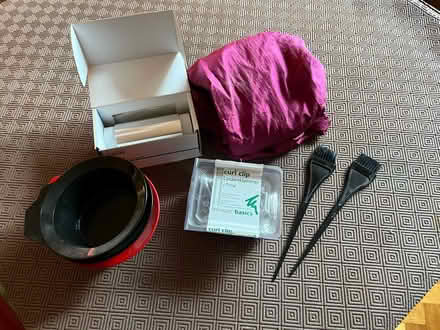 Photo of free Hairdressing/colouring supplies (CB2) #2