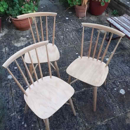 Photo of free 3 chairs (Causeway End MK43) #1