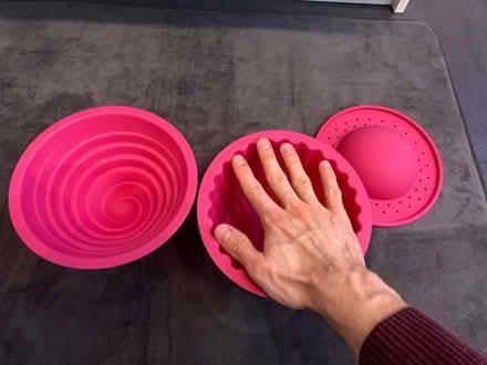 Photo of free Cake or Big Cupcake Silicone Moulds (Fratton) #4